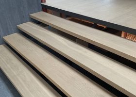 woodlife-flooring-oak-open-treads-with-floor-rugged
